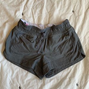 Ivivva shorts